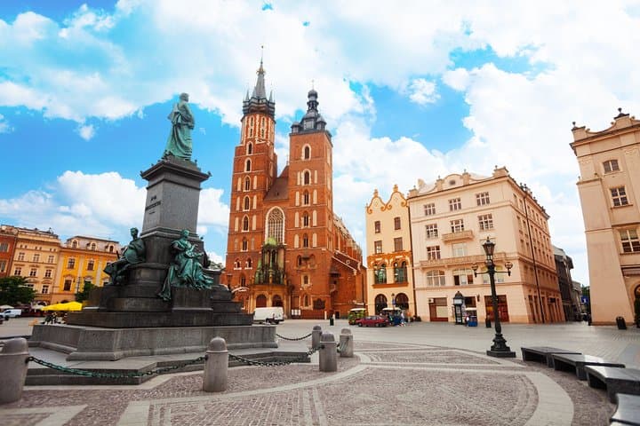 Krakow: Guided Sightseeing Tour by golf cart/buggy