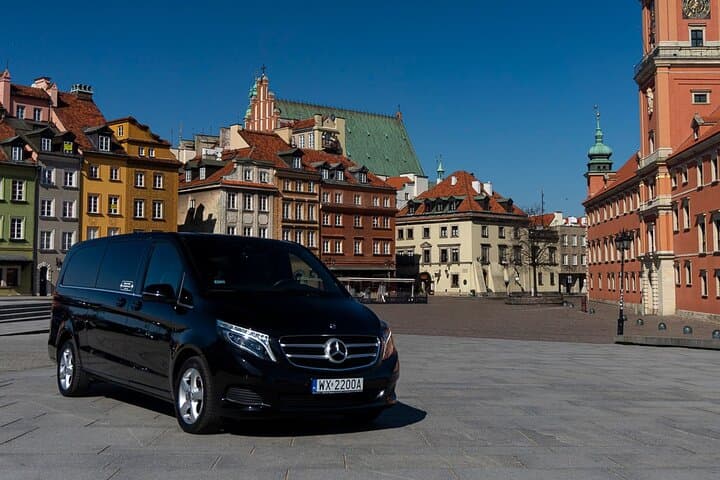 Luxury Warsaw Chopin Airport Transfer by private Minivan car