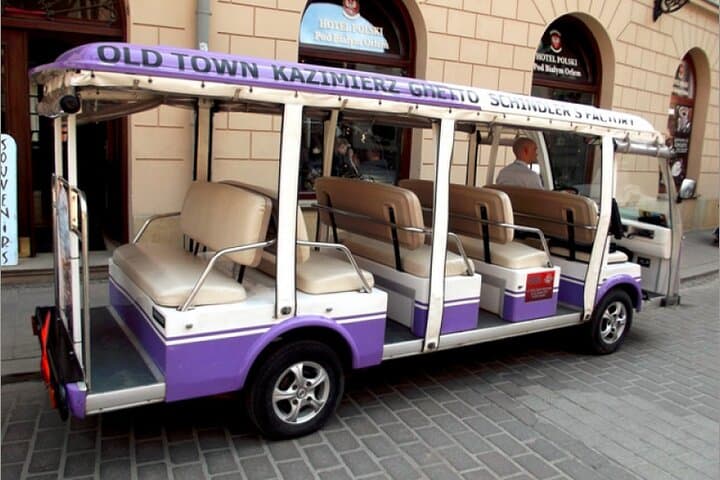 Krakow Sightseeing in electric vehicle