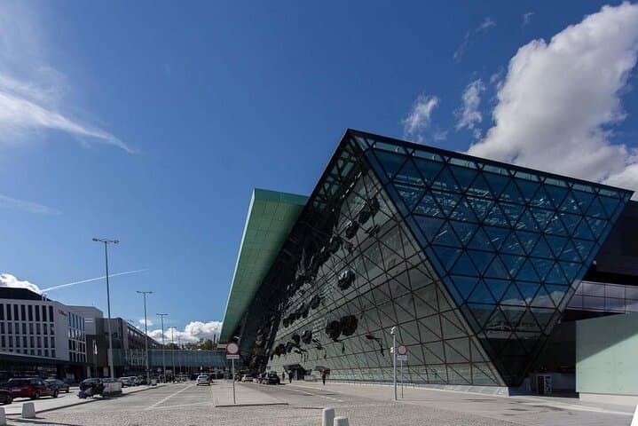 Krakow Airport Exclusive Transfers VIP Service