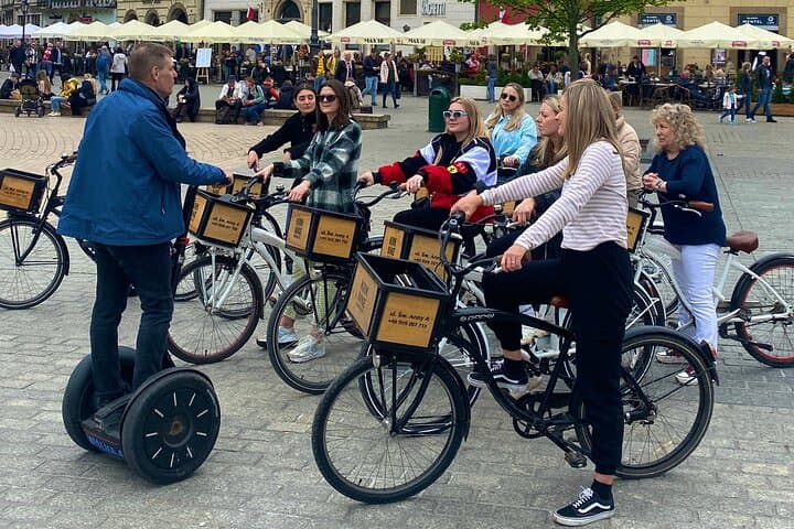 Krakow: 2 Hours Old Town Guided Bike Tour