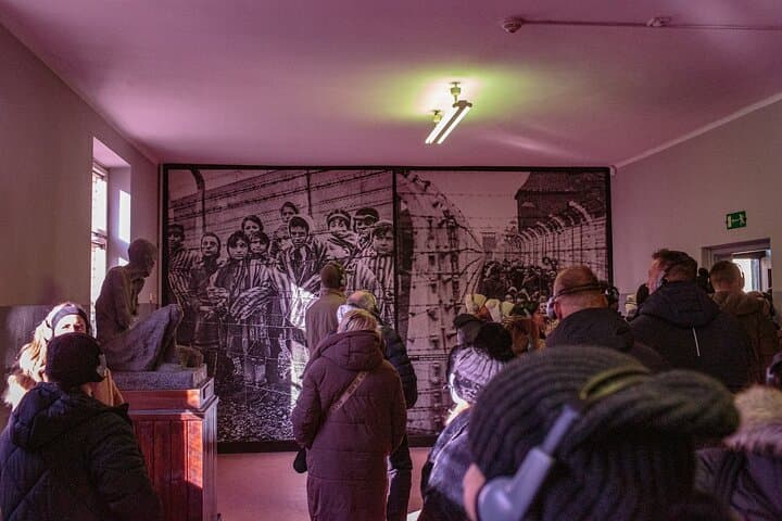 Auschwitz-Birkenau Guided Tour with Ticket & Transfer from Krakow