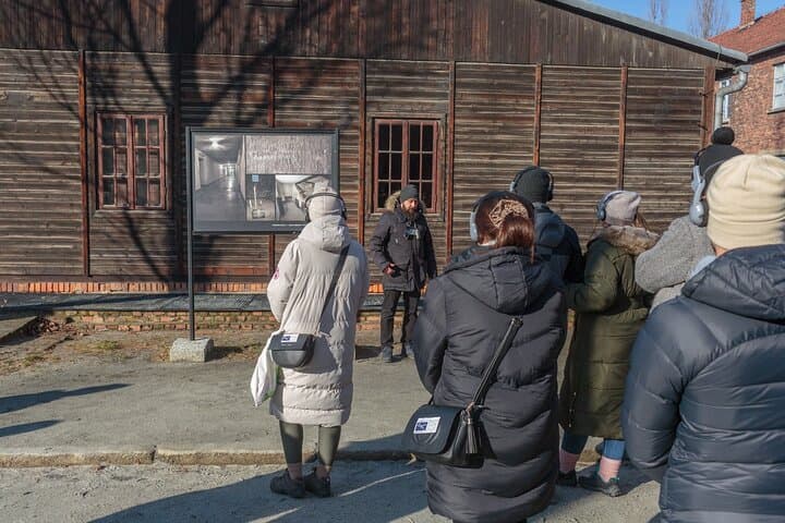 Auschwitz-Birkenau Guided Tour with Ticket & Transfer from Krakow
