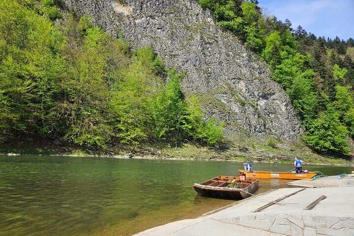 Full-Day Dunajec River Rafting Private Tour from Krakow