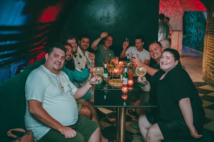 2 Hour Bottomless Brunch Experience with 3 Course Meal And Drinks
