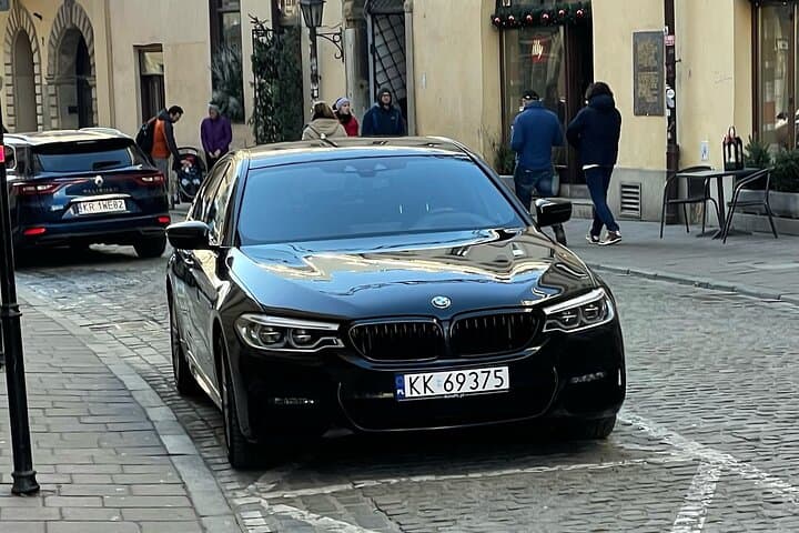 Luxury Private Transfer from Krakow to Prague