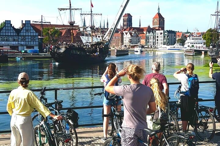Gdansk Highlights Bicycle Tour