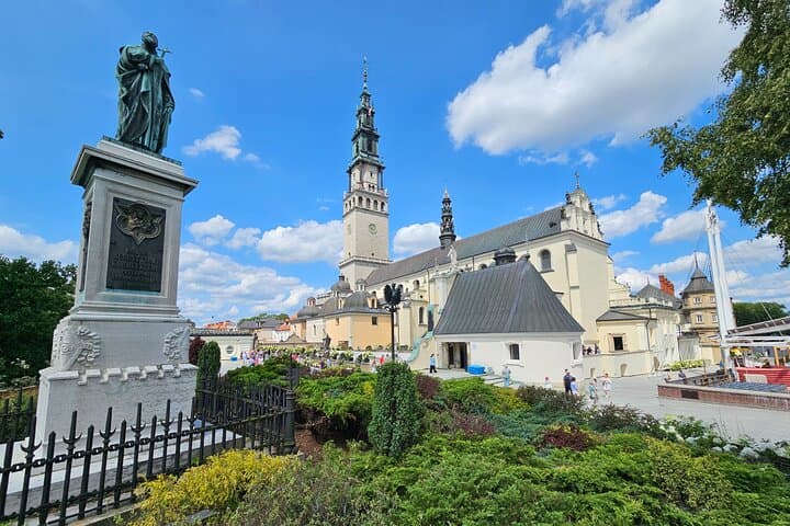 Jasna Gora Basilica and Augustyn Kordecki Monument