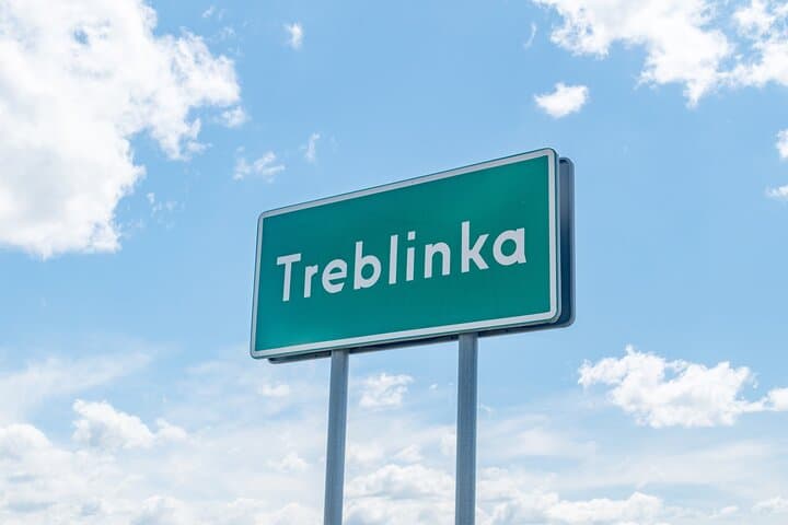 Warsaw to Treblinka Private Guided Tour & Transport
