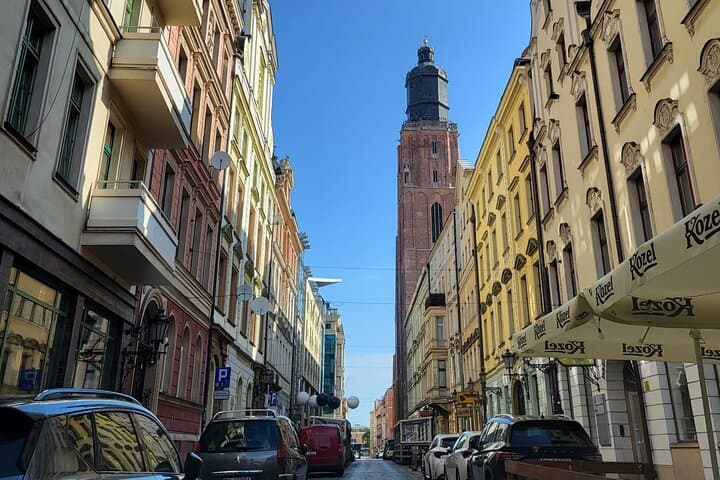 Private Wroclaw Ride Tour In Luxury Youngtimer Mercedes