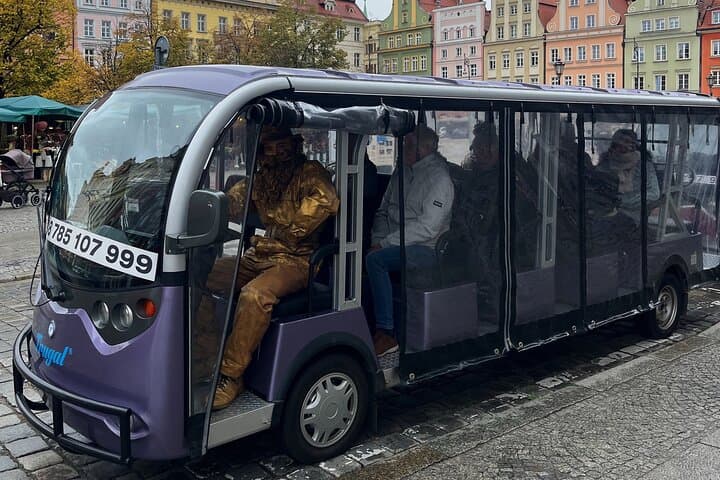 Wroclaw Dwarfs and Sightseeing E-Car Tour