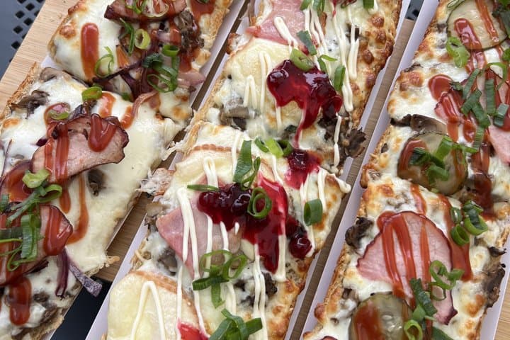 Warsaw Food Tasting Tour of Hidden Gems (Small Groups)