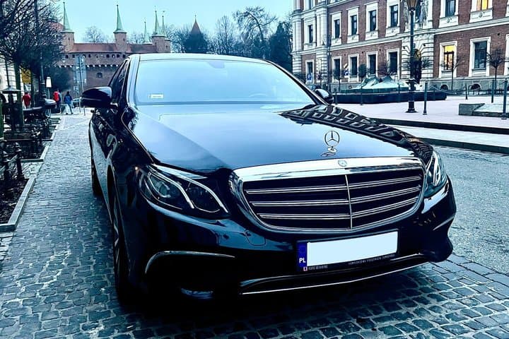 Auschwitz Guided Tour - Hotel Pick Up - Tickets Skip The Line