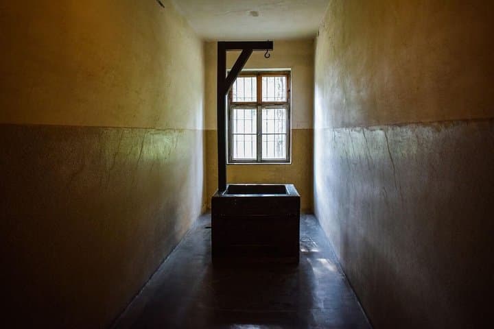 Oswiecim Auschwitz Admission Ticket with Audio Experience