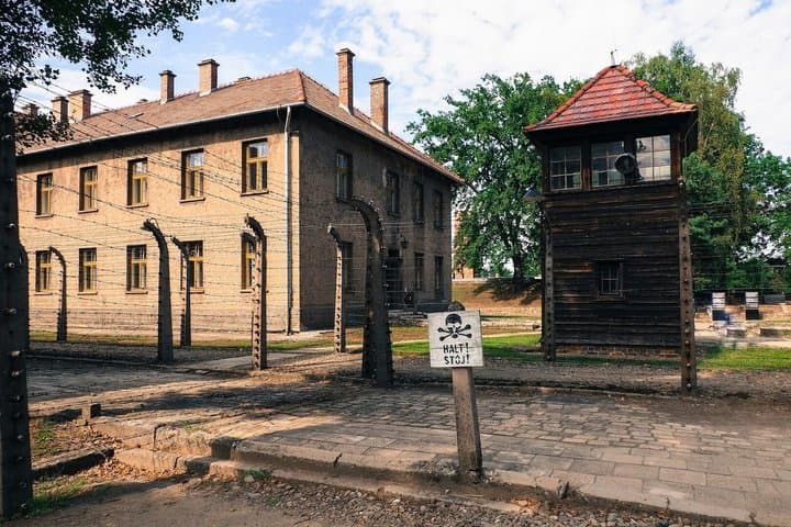 Oswiecim Auschwitz Admission Ticket with Audio Experience