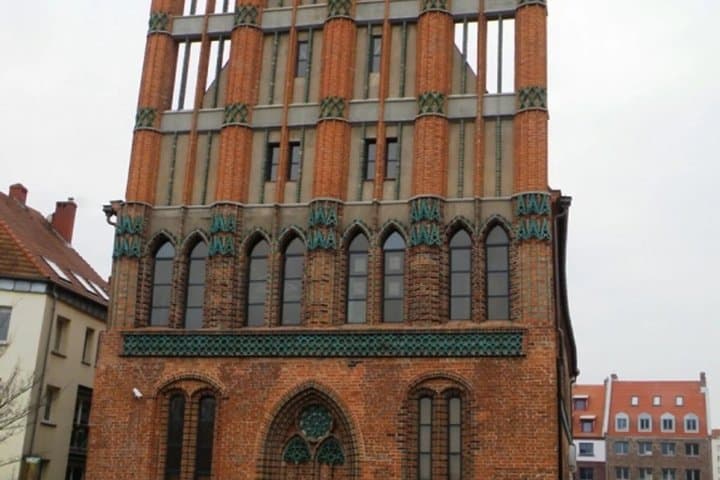Szczecin Self Guided Walking Tour Rebuilt with Audio and Quiz