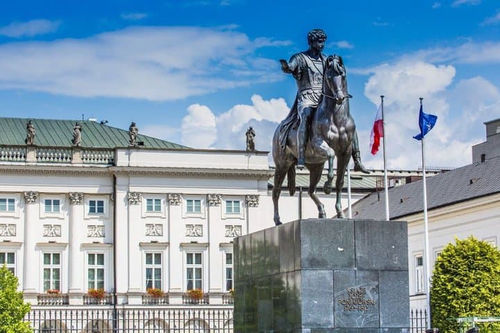 Warsaw Old Town Historical Trails Audio Tour